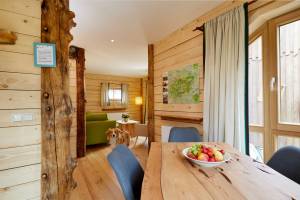 1620726156_eliza-1-2_original